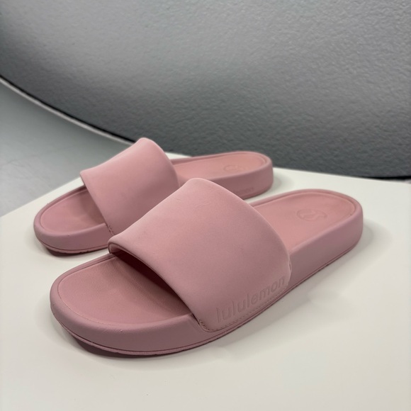 Lululemon Women’s Restfeel Slide Pink Haze - Size 6 - Picture 2 of 13